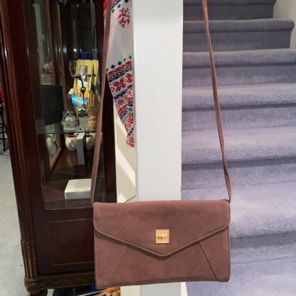 Brown Suede Purse with gold design - Picture 2 of 8